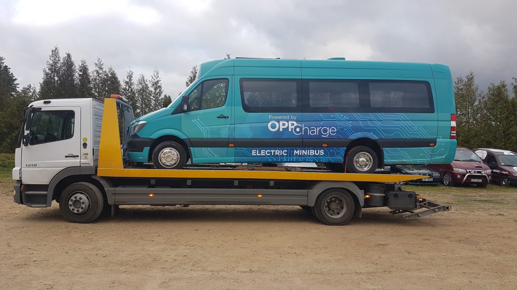 Kravas Auto un Autobusu Evakuācija Rīgā un Visā Latvijā 24/7 - Autoevakuators Rīgā un Latvijā 24/7